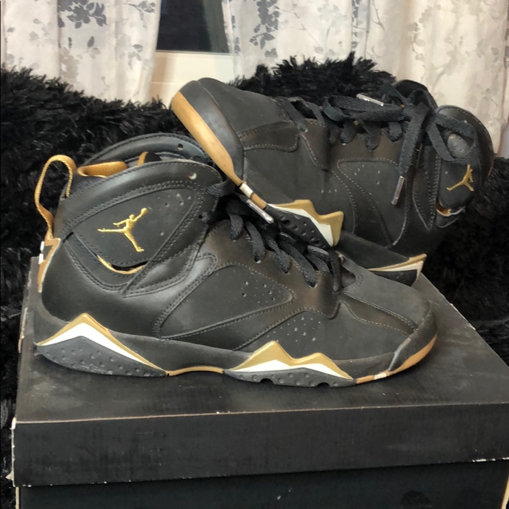 JORDANs 7 RETRO